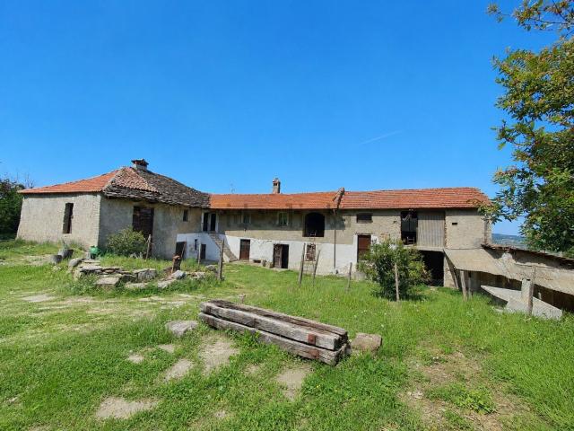 Casa in vendita a Piemonte, Asti