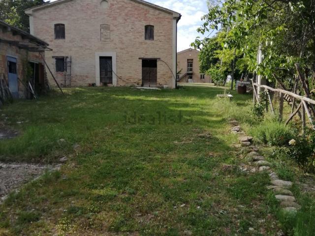 Casa in vendita a Tufo, Marche