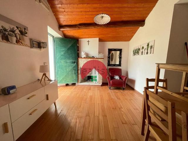 Casa in vendita a Miglionico, Basilicata