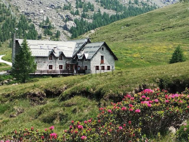 Casa in vendita a Lanzada, Lombardia