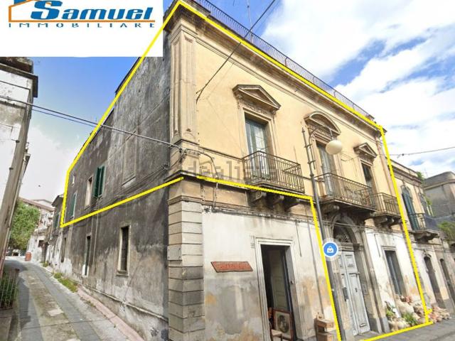 Casa in vendita a Giarre, Sicilia
