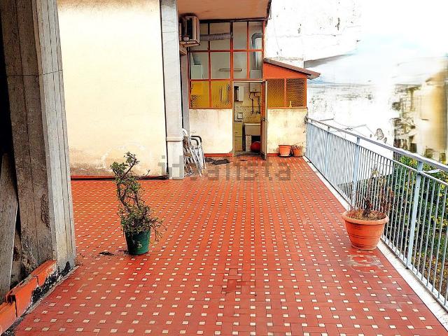 Casa in vendita a Giarre, Sicilia