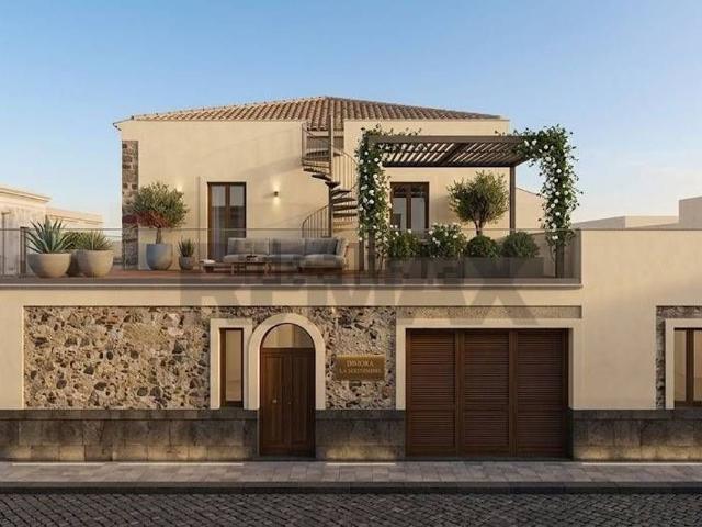 Casa in vendita a Calatabiano, Sicilia