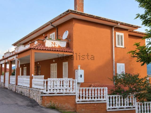 Casa in vendita a Sezze, Latina