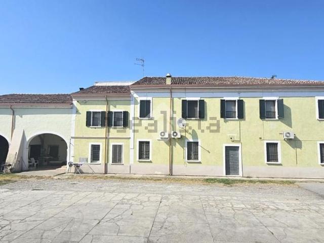 Casa in vendita a Solarolo, Goito