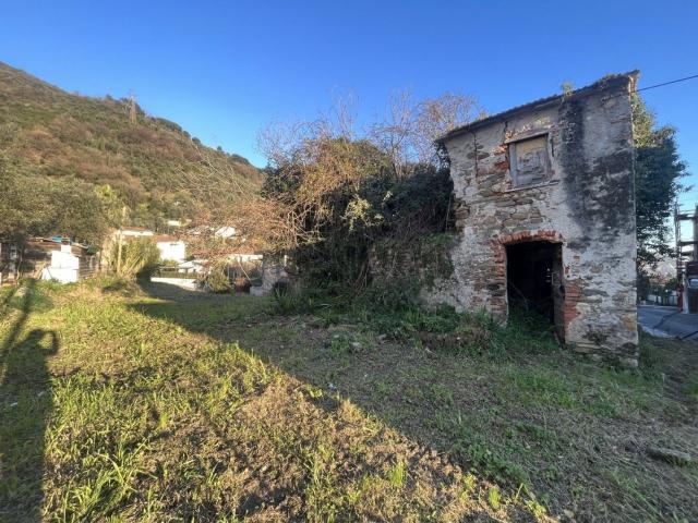 Casa in vendita a Marina Di Massa, Toscana