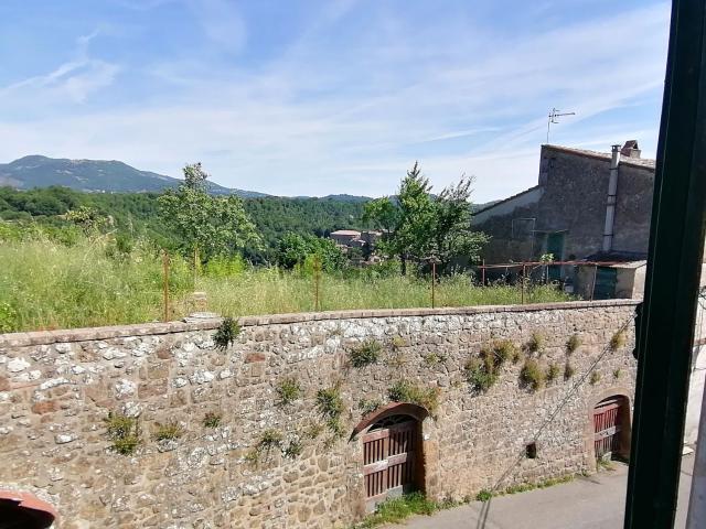 Casa in vendita a Unione di Comuni Montani Colline del Fiora, Sorano