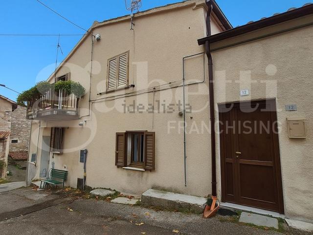 Casa in vendita a Scheggia e Pascelupo, Costacciaro
