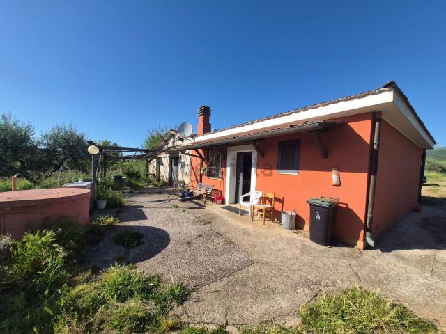 Casa in vendita a Fontana Vazza, Roma Capitale