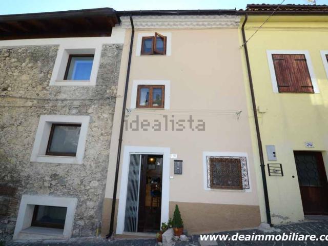 Casa in vendita a Ovindoli, Abruzzo
