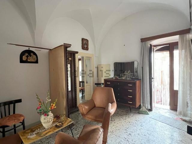 Casa in vendita a Ceglie Messapica, Brindisi
