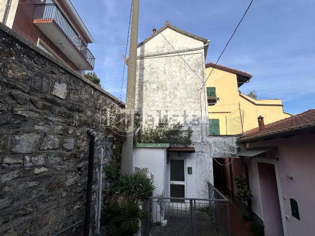 Casa in vendita a Moglio, Alassio