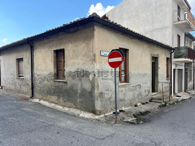 Casa in vendita a Calabria, Vibo Valentia
