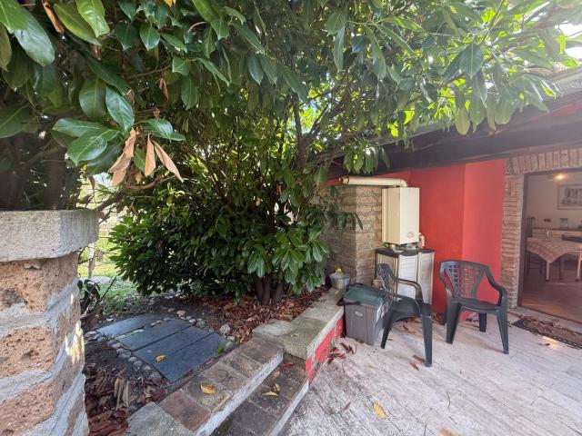 Casa in vendita a Viterbo, Lazio