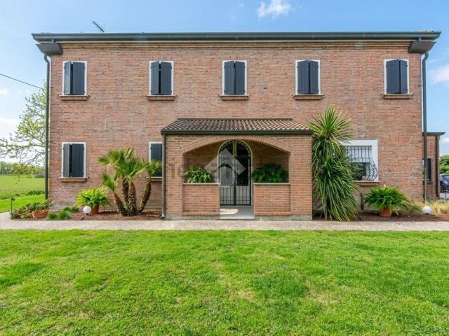 Casa in vendita a Corlo, Ferrara