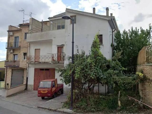 Casa in vendita a San Mauro Forte, Basilicata