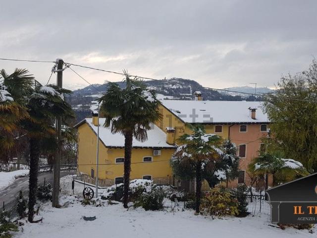 Casa in vendita a Sovizzo, Veneto