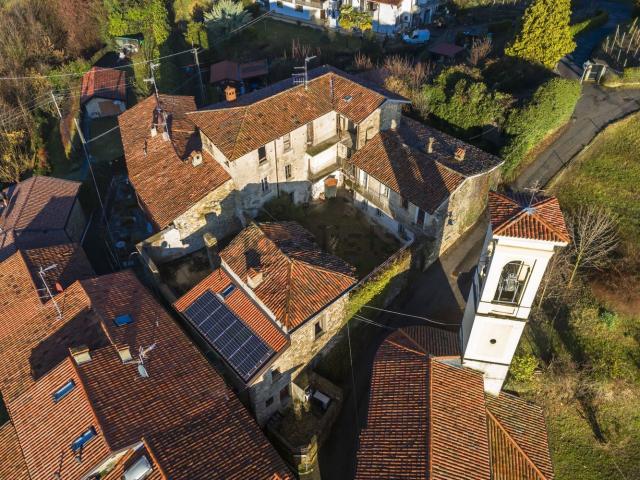 Casa in vendita a Pontida, Lombardia