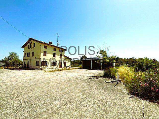 Casa in vendita a Unione delle Terre d'Argine, Carpi