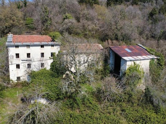 Casa in vendita a Roverè Veronese, Veneto