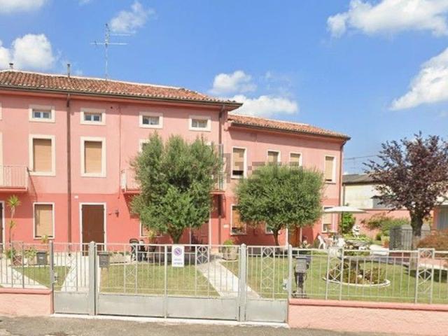 Casa in vendita a Bovolone, Veneto