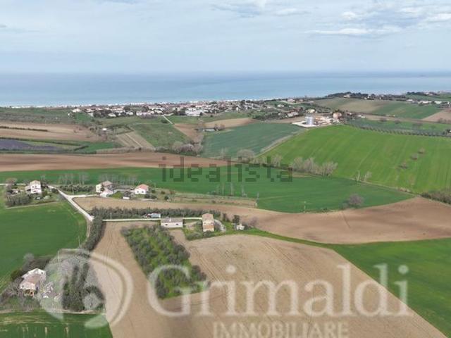 Casa in vendita a Grancetta, Marche