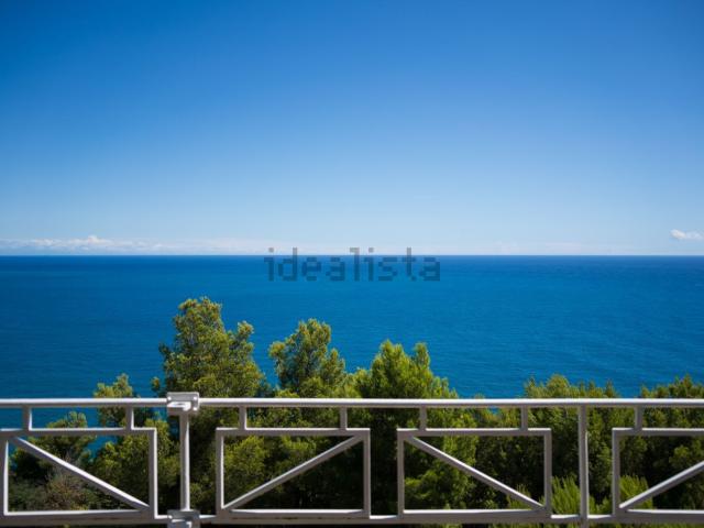 Casa in vendita a Capo Mimosa, Cervo