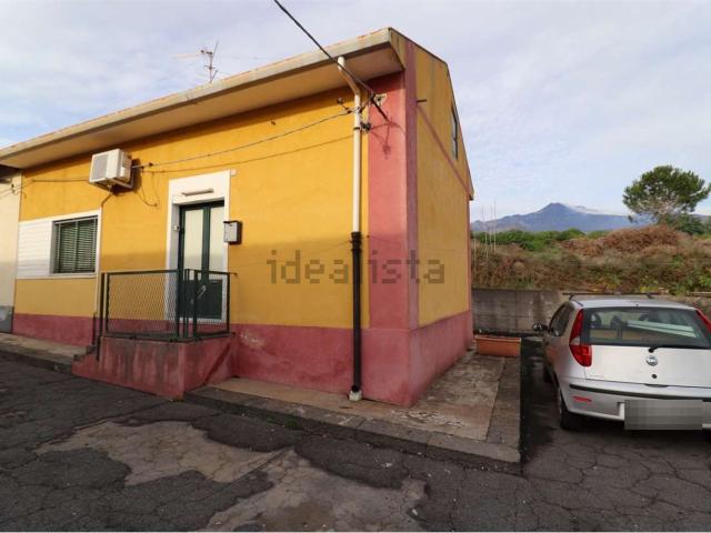 Casa in vendita a Santa Venerina, Sicilia