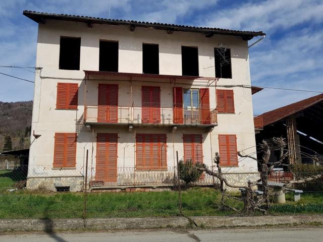 Casa in vendita a Colletto, Piemonte
