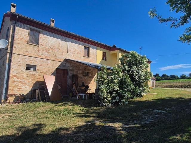 Casa in vendita a San Sabino, Marche