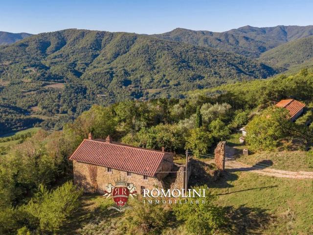 Casa in vendita a Cortona, Arezzo