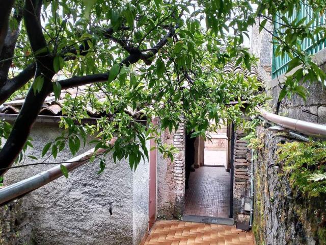 Casa in vendita a Lavina, Aci Sant'antonio