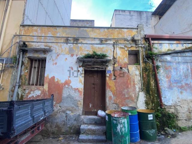 Casa in vendita a Carini, Sicilia