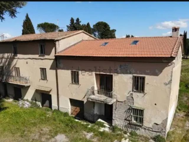 Casa in vendita a Città Della Pieve, Umbria