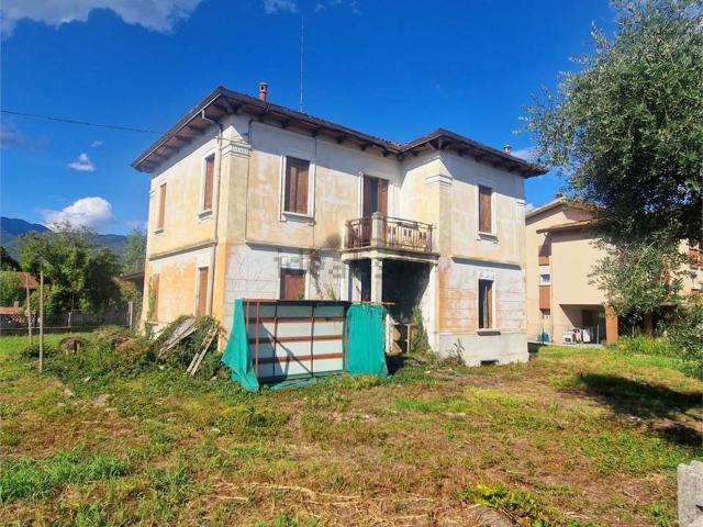 Casa in vendita a Colle Umberto, Veneto