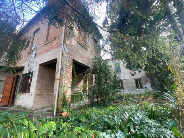 Casa in vendita a Giardino, Ferrara