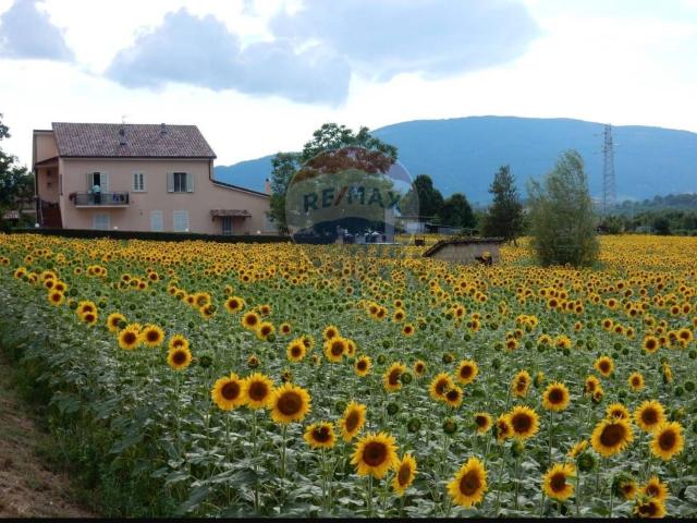 Casa in vendita a Baiano, Spoleto