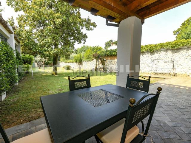 Casa in vendita a Coccaglio, Lombardia