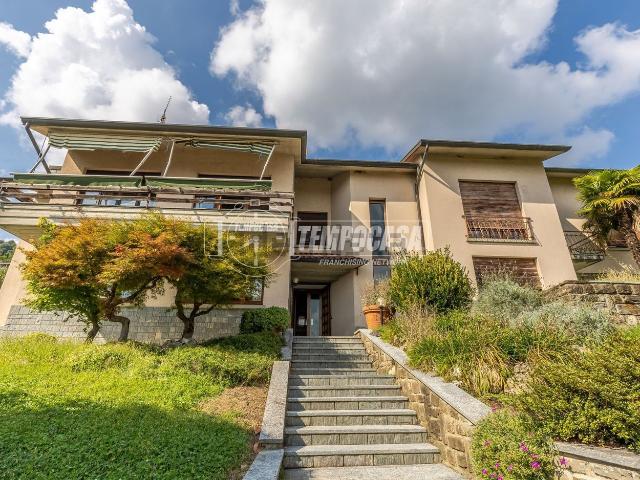 Casa in vendita a Foresto Sparso, Lombardia