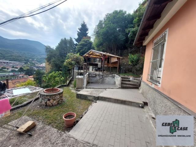 Casa in vendita a San Cosimo, Genova