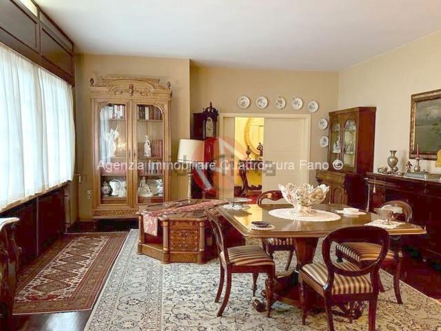 Casa in vendita a Rosciano, Marche