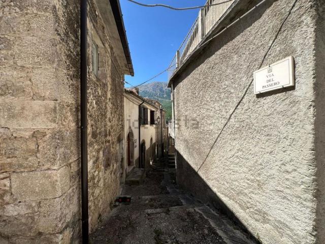 Casa in vendita a Caramanico Terme, Abruzzo