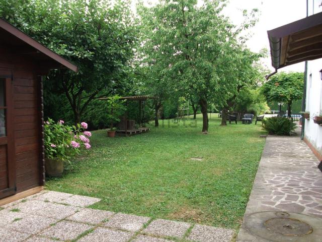 Casa in vendita a Salina, Viadana