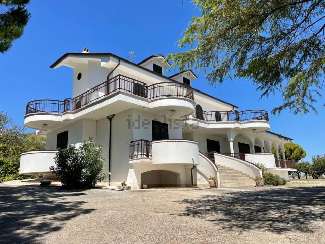 Casa in vendita a Villa Vitali, Marche
