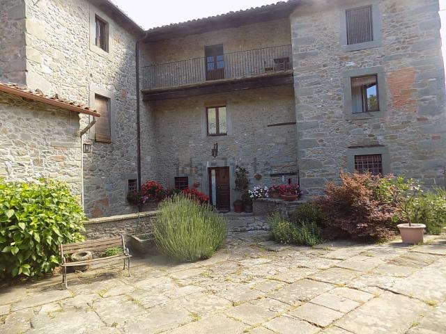 Casa in vendita a Unione Comuni Garfagnana, Castelnuovo Di Garfagnana