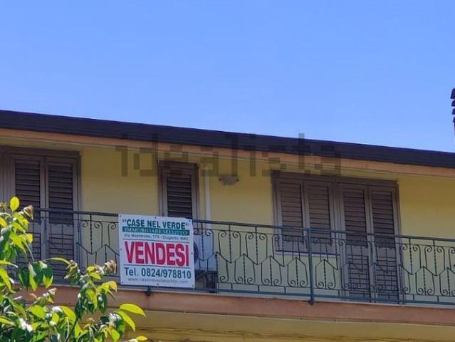 Casa in vendita a Dugenta, Campania