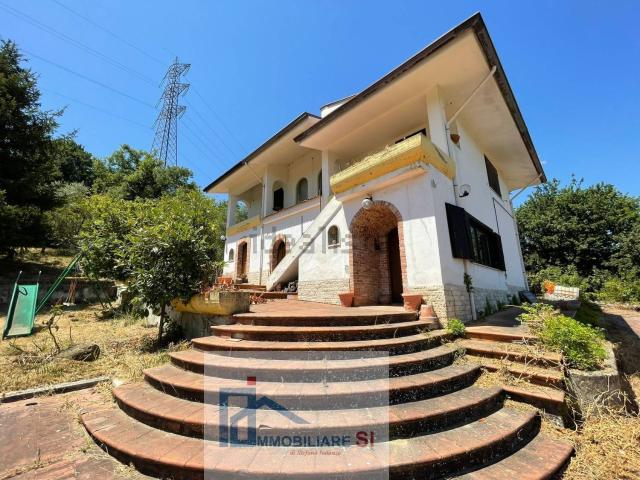 Casa in vendita a Benevento, Campania