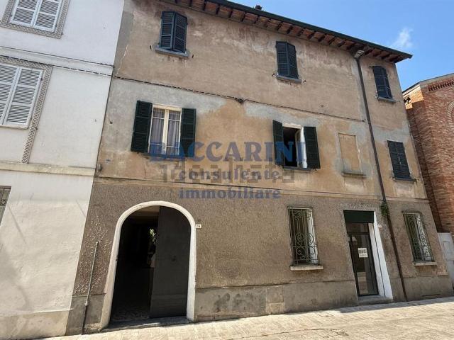 Casa in vendita a Unione della Romagna Faentina, Solarolo