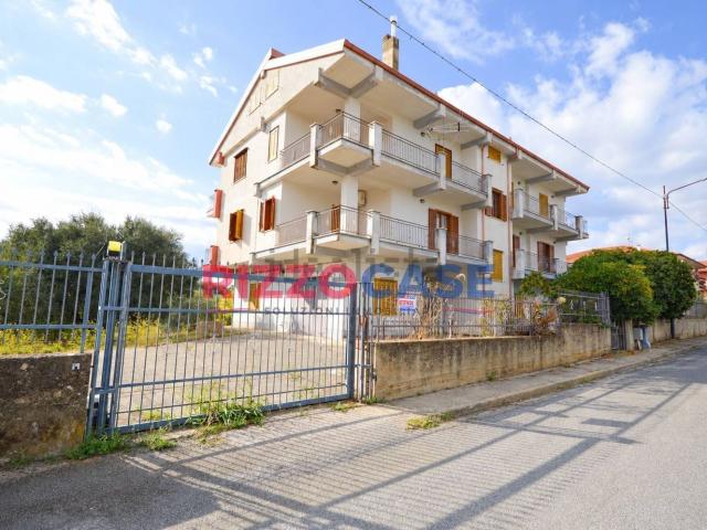 Casa in vendita a Macchia Albanese, San Demetrio Corone