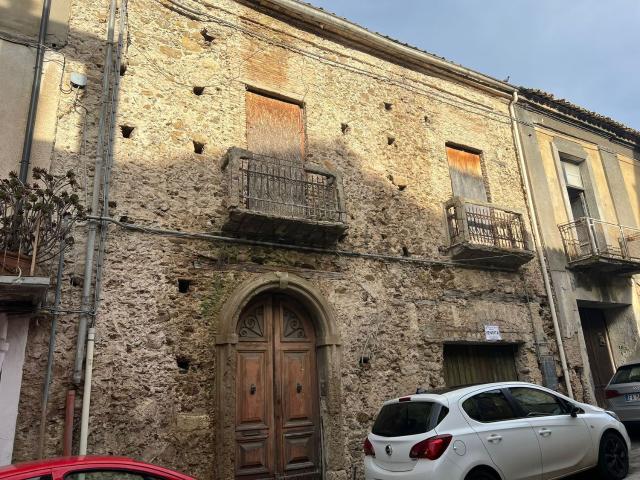 Casa in vendita a Calabria, Vibo Valentia